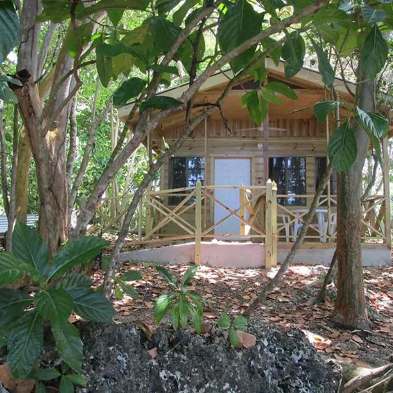 Cottages On Half Moon Beach Green Island Casa vacanze