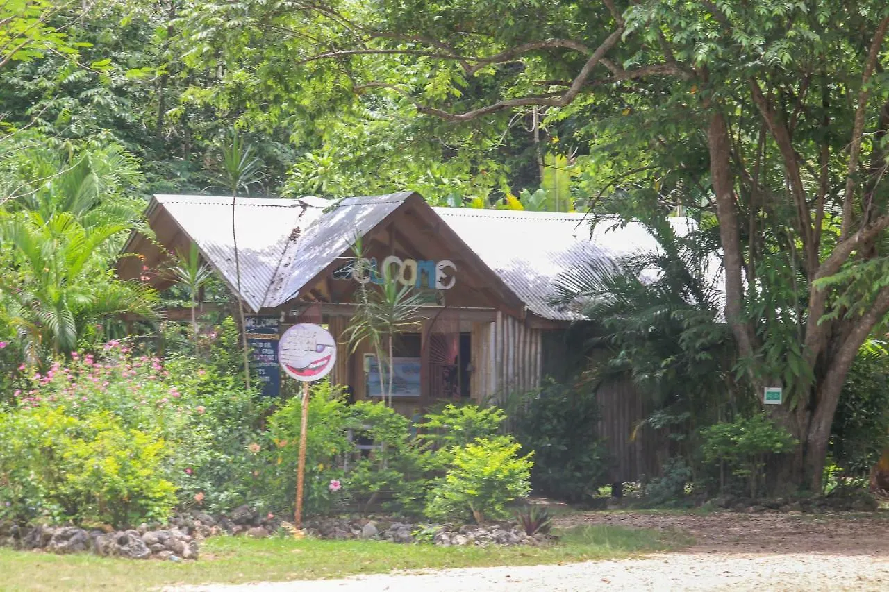 Casa vacanze Cottages On Half Moon Beach Green Island Giamaica