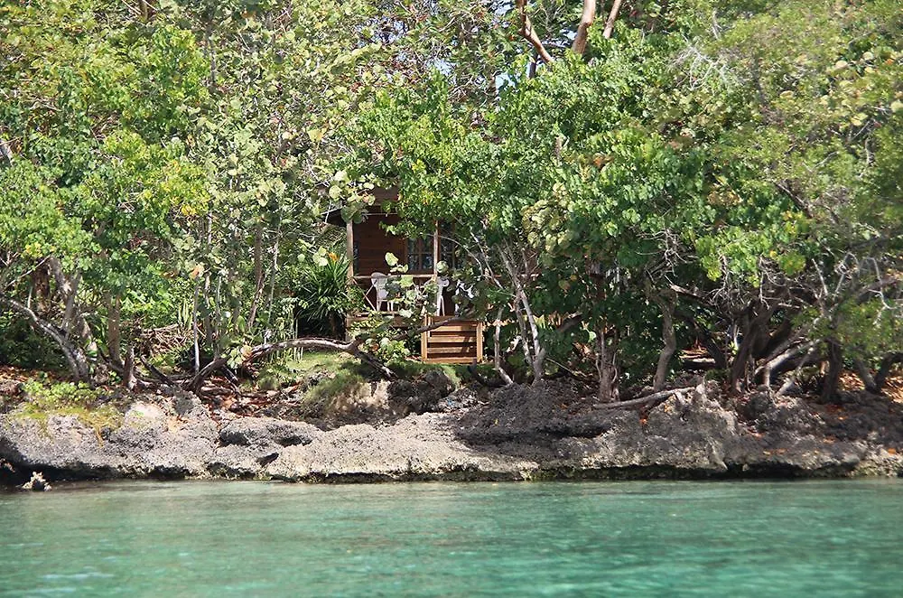 Holiday home Cottages On Half Moon Beach Green Island
